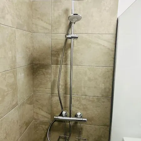 Orange Ap. 2 Bed- City Centre ! Apartament *