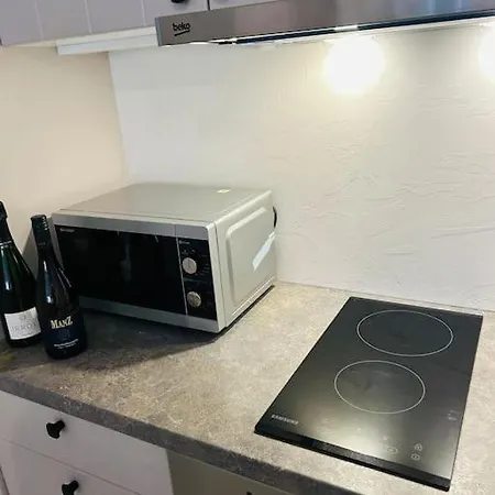 Orange Ap. 2 Bed- City Centre ! * Sarande
